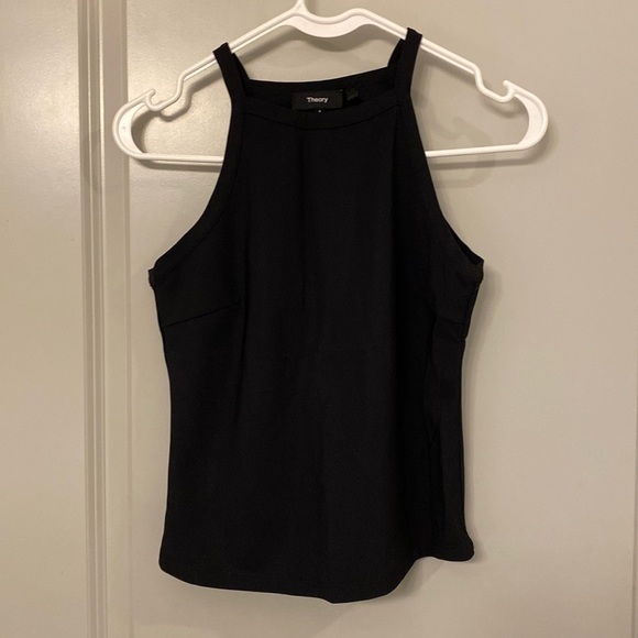 Theory halter tank - Picture 1 of 2